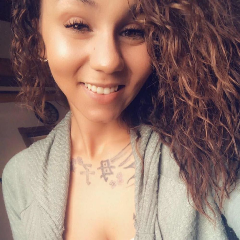 Meet your Posher, Sharla